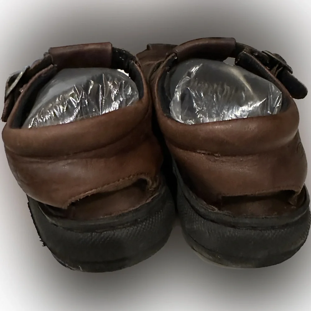 RARE Y2K Skechers SN 9684M Brown Leather Lug Sole Sandals with Buckle Sz:6M;7.5W